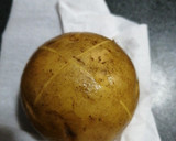 じゃがいもを茹でて皮を早く剥くやり方作り方2写真
