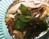 お弁当に一品 豚肉と薄揚げとししとう作り方2写真