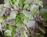 【豚肉入り】キャベツと大根のバタポン炒め作り方5写真