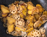 簡単♪さつま芋と蓮根の金平【常備菜】作り方5写真