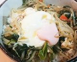 半熟目玉焼きと野菜の丼作り方6写真