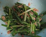 ニラと干しエビのモチモチ焼き作り方2写真
