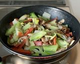 野菜たっぷり【あんかけ焼きそば】作り方6写真