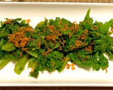 わさび菜と干しえびの塩炒め☆仕上げごま油作り方5写真