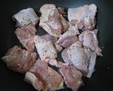 ヤッサ風鶏もも肉のレモンマスタード煮作り方2写真
