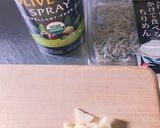 手捏ね！じゃこと大葉のにんにくチーズピザ作り方2写真