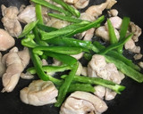【簡単】鶏肉とピーマンのオイスター炒め作り方3写真