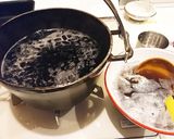 【お節】鉄鍋ダッチオーブンで時短　黒豆煮作り方6写真