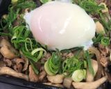 蓮根とキノコのバター醤油牛丼作り方8写真