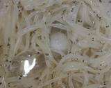 熟成！シラウオの塩昆布和え作り方1写真