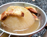 アウトドア料理☆まるごと玉ねぎのスープ♪作り方4写真