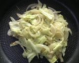 キャベツの塩ラーメンに玉ねぎ作り方4写真