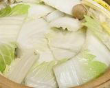 ブロッコリーと合い挽き肉の豆乳鍋作り方2写真