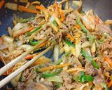 牛小間とれんこんの“韓国万能味噌”炒め。作り方5写真