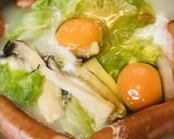 洋風鍋●レタス1玉とソーセージの豆乳鍋作り方3写真