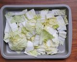 簡単！白菜とベーコンのペペロン風炒め作り方1写真