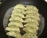 くっつかない餃子の焼き方！しかも羽根付き作り方4写真