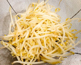 もやしが美味しい 野菜と鶏肉の和え物作り方2写真