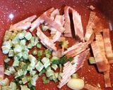 かぶの葉ととろけるチーズでカルボナーラ作り方1写真