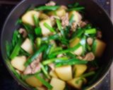 ヘルシー！ノンオイル！にら肉じゃが！作り方8写真