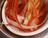 余り野菜皮サラダ作り方1写真