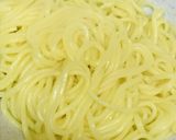 シンプルにつくる●カニカマラーメン作り方1写真