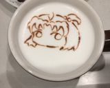 チョコソースで簡単ラテアートのカフェラテ作り方8写真