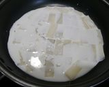 簡単！もちもち餅ピザ☆黒豆リメイク作り方2写真