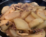 大根と挽肉としめじのとろとろ煮込み☆作り方5写真