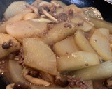 大根と挽肉としめじのとろとろ煮込み☆作り方6写真