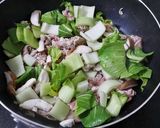 豚肉とチンゲン菜のオイスターソース炒め作り方3写真