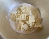 炊飯器で超簡単！濃厚ホワイトチョコケーキ作り方1写真