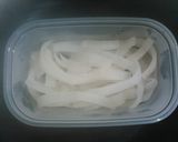 厚切り大根麺の鶏そぼろ味噌ソース炒めがけ作り方3写真