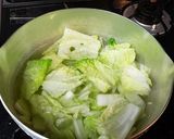白菜と鮭のミルクスープ作り方3写真