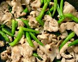 豚肉とインゲンの柚子入り味噌炒め作り方3写真