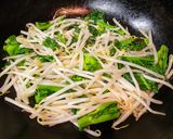 菜の花と鶏レバーの炒めもの作り方6写真