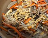 こんにゃく・油揚げ・人参の炒め煮作り方7写真
