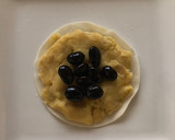 おせちアレンジ！黒豆と餃子の皮の時短パイ作り方3写真