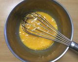 超簡単☆こく旨ぷるるんなめらかプリン♡作り方2写真