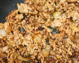 豚ミンチのソース炒めの目玉焼きオムレツ作り方2写真