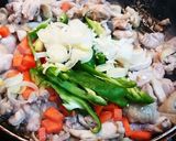 鶏もも肉の彩り炒め作り方4写真