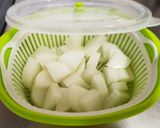 手羽中と大根のオイスターソース煮♪作り方1写真
