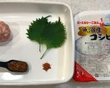 腎臓内科医考案減塩鶏そぼろ☆おにぎらず作り方1写真