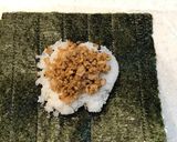 腎臓内科医考案減塩鶏そぼろ☆おにぎらず作り方6写真