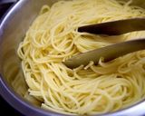 レストランの明太子クリームパスタ作り方6写真
