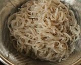 夕食お弁当♪鶏ミンチと糸こんにゃくの袋煮作り方3写真