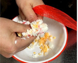 たまごサンド　時短で茹で卵細かくする方法作り方3写真