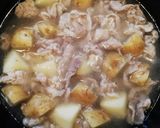 ワンパン✳豚肉とじゃがいもの鶏ガラ煮作り方4写真