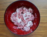 簡単！豚肉と小松菜のしょうが焼き風炒め作り方2写真