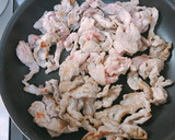 ご飯が進む！豚こまとちくわのオイマヨ炒め作り方2写真